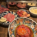 Yakiniku Taishuusakaba Shin Nikuyakiya - 