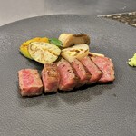 Teppanyaki Hana - 特選黒毛和牛雌牛A5ランクサーロインステーキ。美味し。