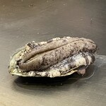 鉄板焼 花 - 活あわび。美味し。