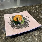 鉄板焼 花 - 海老とブロッコリーのイカ墨マヨネーズ。美味し。