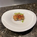 鉄板焼 花 - マグロのガーリックステーキ。美味し。