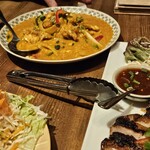 タイ料理 タイダイニングプラーローマー - 