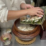 赤坂おぎ乃 - これでもかと投入