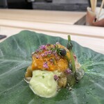 赤坂おぎ乃 - 毛蟹 噴火湾•里芋•赤茄子 トマトゼリー乗せ