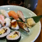 ゑまひ寿し - ランチ限定お寿司定食950円