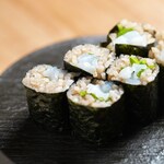 Squid shiso roll