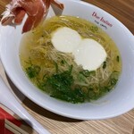 黄金の塩らぁ麺 ドゥエイタリアン - 料理写真: