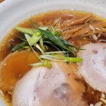 中華そば うえまち - 近めで