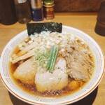 寿製麺 よしかわ - 青森500日育成鶏中華そば