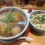 大阪塩系ラーメン しおや - 