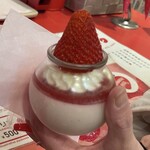 ストロベリーマニア 東京スカイツリータウン・ソラマチ店 - いちごのプリン