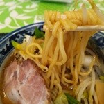 ばんぶる - 麺アップ