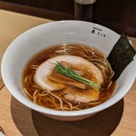 ニッポン ラーメン 凛 トウキョウ - 醤油らぁ麺