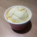 サーティワンアイスクリーム - 料理写真:「バニラ」のアイスクリーム