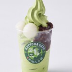 Maccha Kafe Ujikyuu Bee - 宇治金時アイスMatcha soft-serve ice cream with Shiratamas and Sweetened red beans