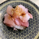 はま寿司 - ピリ辛マグロ