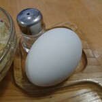 炭焼珈琲オリジナル - ・個人個人に小さい塩がついてくる、これ、良いなぁ