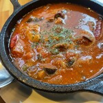 肉とワインとクラフトビール アンカーグラウンド - イイダコのトマト煮込み　これもうまっ！！