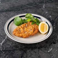 コトレッタ・アッラ・ミラネーゼ(ミラノ風カツレツ)