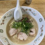 九州ラーメン八起 - 