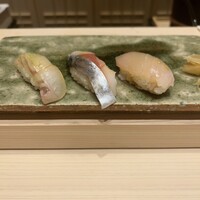 すし道 冨座 - カンパチ、鯖、平目