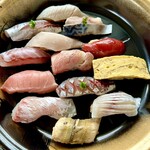 サスエ前田魚店　西小川店 - 圧巻の3千円握り！全13貫。