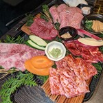 肉匠 牛虎 西中島店 - 