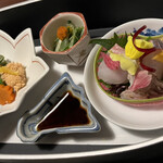 日本料理　雲海 - 私はここのお刺身は結構気に入ってます。新鮮で包丁の入れ方が良く、お刺身の美味しさを存分に楽しめます。