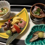 日本料理　雲海 - 前菜の種類も豊富で、毎回変わるので嬉しいですね。