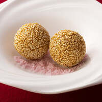 胡麻団子　2個
