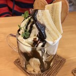 La pause. cafe - 240317日　大阪　ラポーズカフェ　チョコレートパフェ