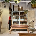 プルミエ・エタージュ - 