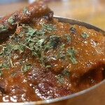 SPICY CURRY 魯珈 - 限定骨付きビーフペッパーフライ