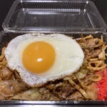 大阪たこ焼 松っちゃん - 焼きそば＋目玉焼き650円