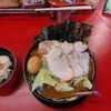 豚骨醤油ラーメン 王道家 柏店