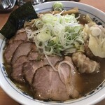 麺屋 ごとう - 「チャーシューメン」（1,150圓）
      「わんたん4個」（200圓）
      「ねぎ多め」（100圓）。