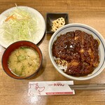 名古屋名物 みそかつ 矢場とん - みそかつ丼定食 1,370円