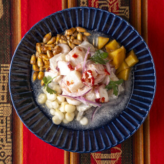 提供以「生魚片」為首的正宗美味套餐