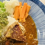 Morino Kare - チキンカレー野菜パコラ付き