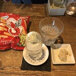 麹町いづみや しろ - カルビーかっぱえびせん ・熊本 五ッ木 山うにとうふ・栄光富士 煌凛 純米大吟醸無ろ過生原酒