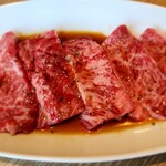 Yokohama Yakiniku Kintan - 甥っ子くん達食べ盛りの為、ランチコースのお肉だけで足りず和牛カルビを二皿アラカルトで追加した分の一皿