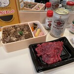 馬刺し専門 大久保商店 - 牛肉どまんなか＆会津の馬刺し♡