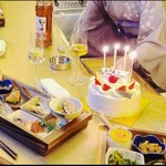 酒菜 やすらぎ - お客様のお誕生日にケーキを準備