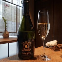 Osteria OLMO - Casanova Cuvée(イタリアの泡)
