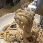 DARTS+BAR BOND - 【2024.3.19(火)】きのこのクリームパスタ（並盛・100g）950円の麺