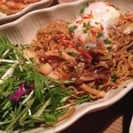 活海老バル orb - ◆ミーゴレン　半熟玉子のせ