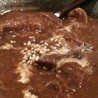 SATOブリアン 本店 - お通しの煮込み
