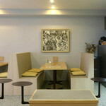 OwL - 和風モダンな洒落た店内｡