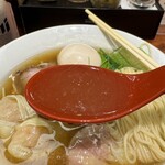 Sammaro - 食べ進めるにつれ貝の風味が深みを増す多層的な味わい