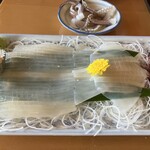 Shougyo - イカの全てを刺身で…特に肝は絶品だ